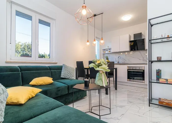 Three Waves New Apartamento