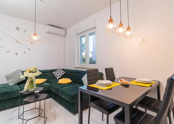 Three Waves New Apartamento Pula